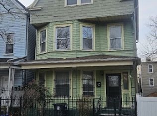212 3Rd St, Newark City, NJ 07107