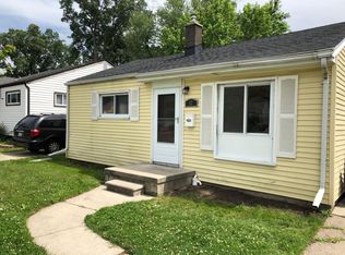 62 E Hudson Ave, Madison Heights, MI 48071