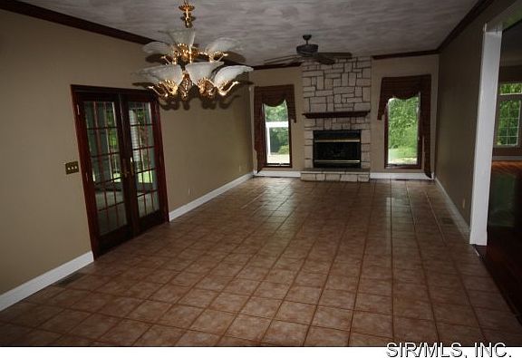 4th image of 247 Bethel Rd