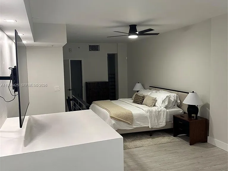 3339 Virginia St #127 — Photo 15