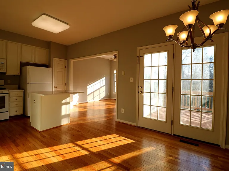 2581 Sutters Mill Dr — Photo 9