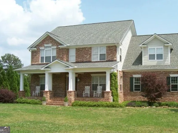 85 Highland Rd S, Dahlonega, GA 30533