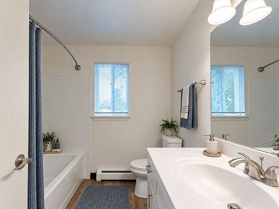 4th image of 2389 E Ridge Rd #115