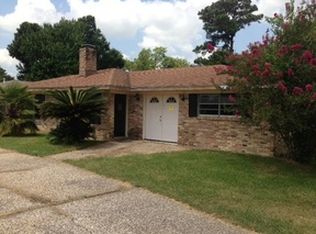 2212 Avenue H, Nederland, TX 77627