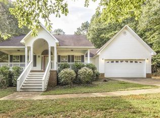 661 Aarons Cir, Gray, GA 31032