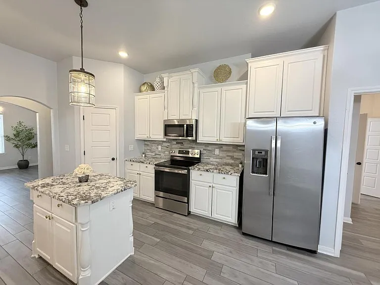 8301 Grayson Trl — Photo 14