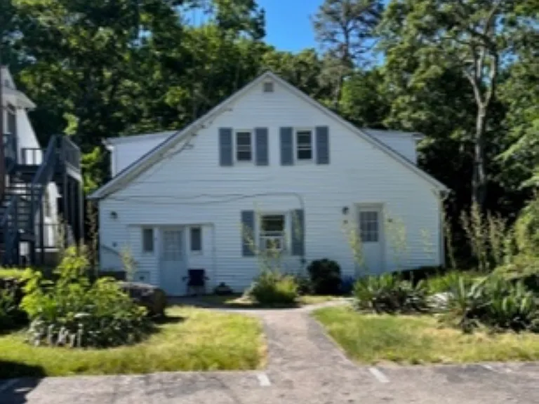 345 W Allenton Rd #5 — Photo 1