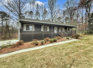 6400 Summer Pl, Douglasville, GA 30135