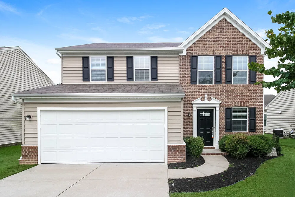 3 bed, 2.5 bath, 1755 sqft, $2,275 — Photo 1