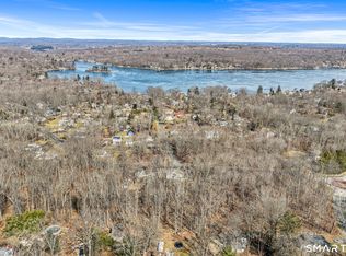 Seneca Trl, Coventry, CT 06238