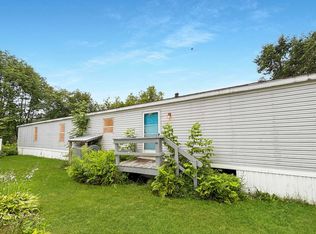 56 Meadow Ln, Richmond, VT 05477