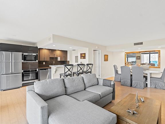 2nd image of 18181 NE 31st Ct APT 2205
