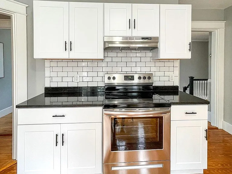 86 Exeter Rd #A — Photo 8