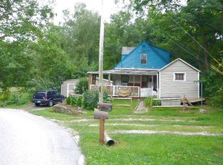 1453 Fleshman Mill Rd, New Oxford, PA 17350