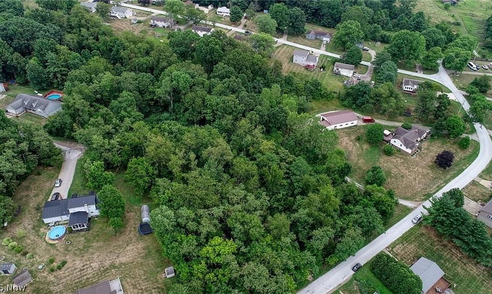 1st image of 18 & 19 Greenbriar Dr