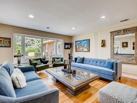 4th image of 3166 S Hills Ct