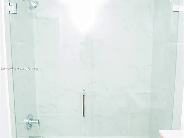 16385 Biscayne Blvd #2615 — Photo 43