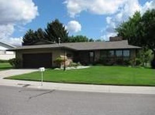 389 Fairway Dr, Pocatello, ID 83201