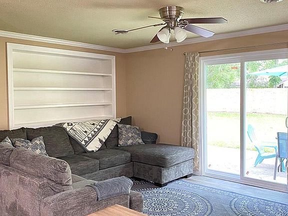 2nd image of 2804 Nina Dr
