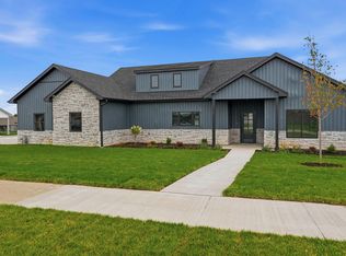 5863 Arbor Pointe Pkwy, Columbia, MO 65202