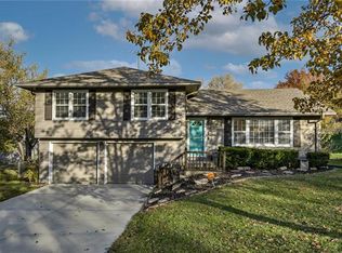 8303 Hunter St, Raytown, MO 64138