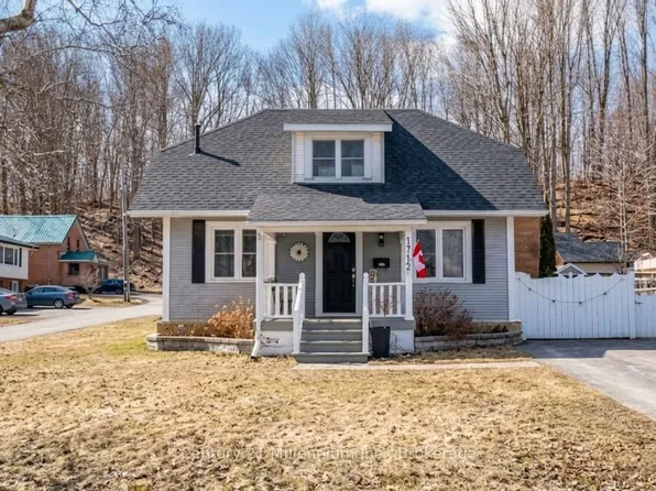 1712 5th Ave W, Owen Sound, ON N4K 5B8