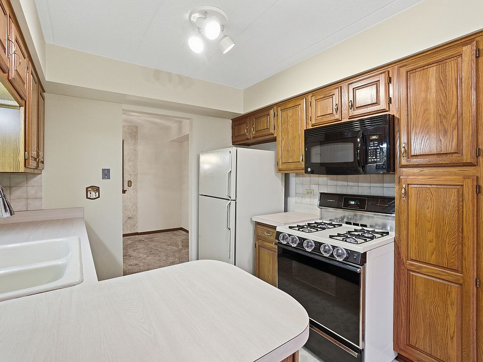 6740 180th St APT 1E, Tinley Park, IL 60477 | Zillow