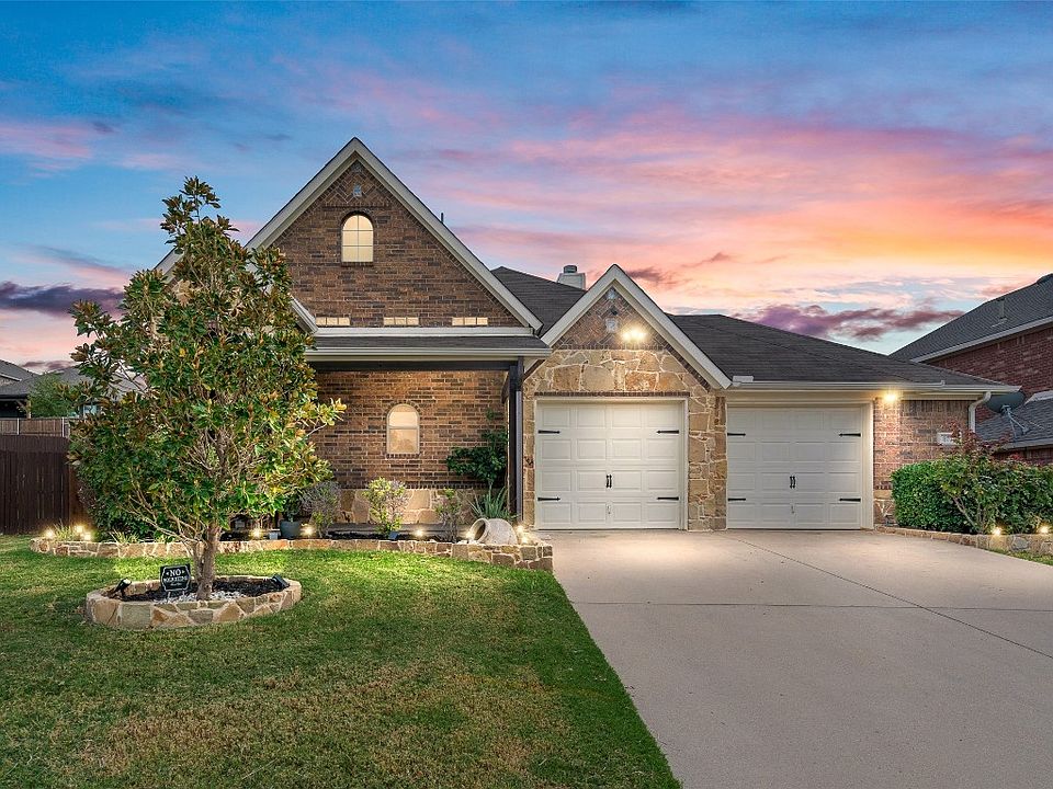 1st image of 8705 Hornbeam Dr