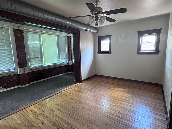 4th image of 2346 S Marshall Blvd #2