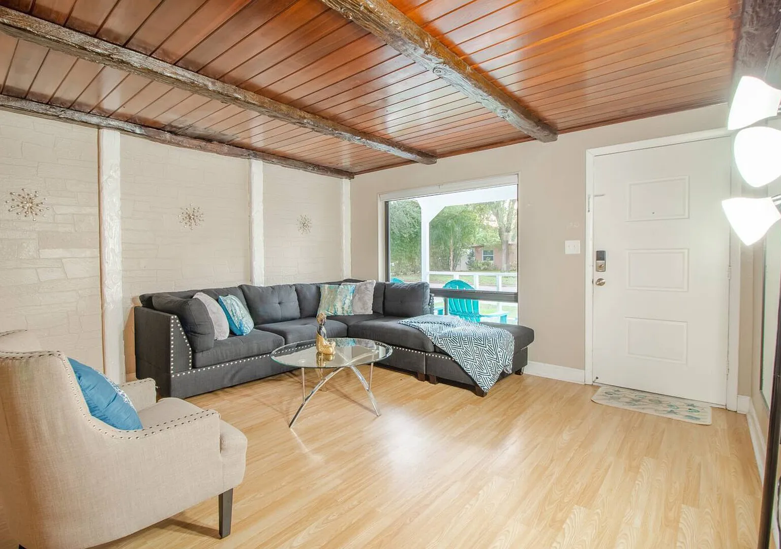Cozy 1BR w/ Porch + Workspace | Walk to Dining — Photo 2