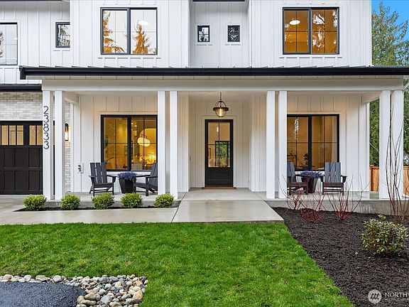 4th image of 23833 29th Avenue W