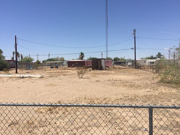 5th image of 18245 Eureka Dr