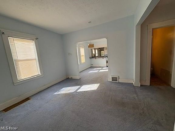 4th image of 2778 E 118th St