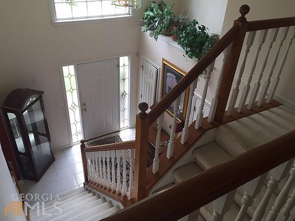 5th image of 964 Sunny Field Ln