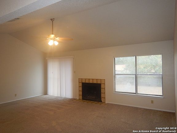 3rd image of 10406 Harbor Springs St