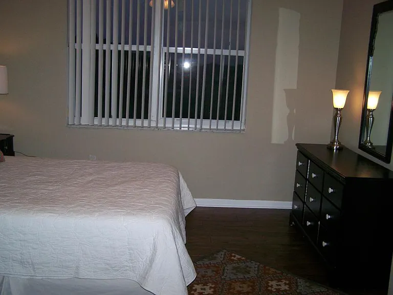 2100 Greenview Shores Blvd #519 — Photo 20