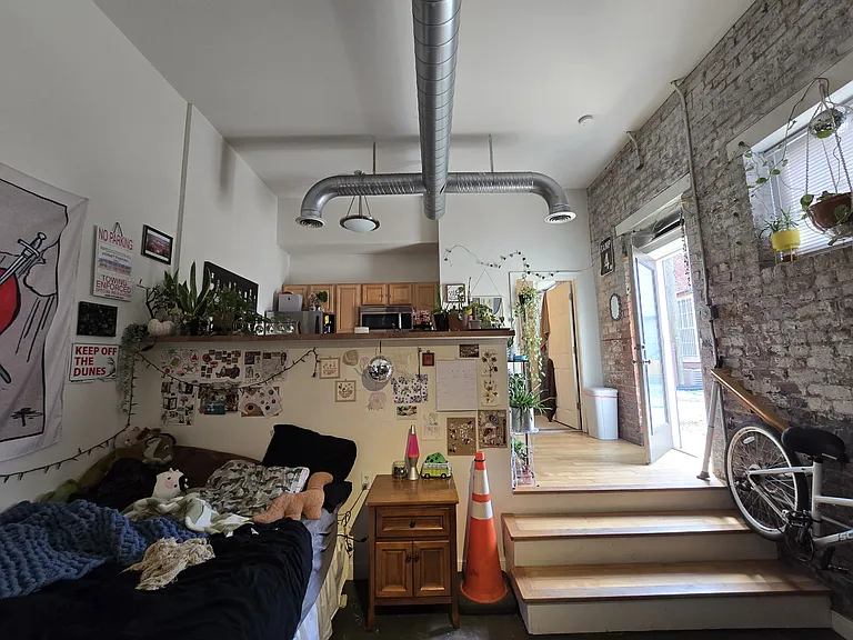 300 Goshen St #105 — Photo 7