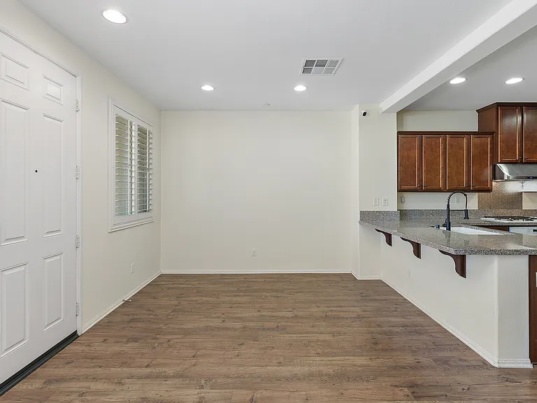 8011 City View Pl — Photo 12