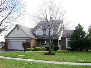 5844 Bear Creek Dr, Sylvania, OH 43560