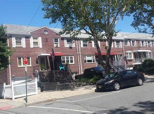 13 Parkview Ter, Bayonne, NJ 07002