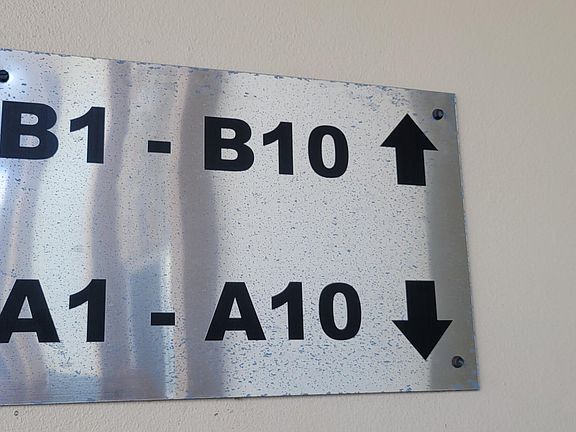 3rd image of 2110 NE 39th St APT 3B