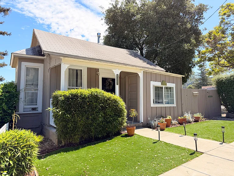 This historic home was built in 1894 and only minutes walk to the historic and very charming downtown Los Gatos area -- shopping, restaurants and bars!