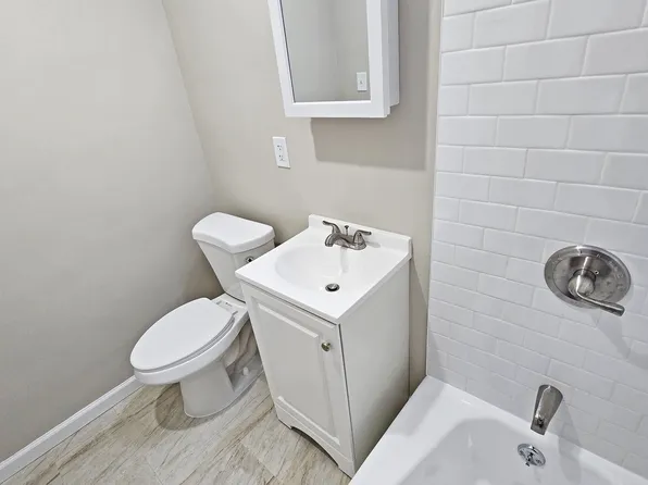 1275 East 51st Street image 7 of 12