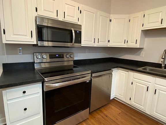 3rd image of 95 Milton Ave