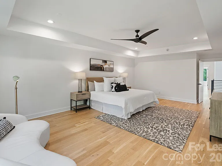 3008 Holt St — Photo 25
