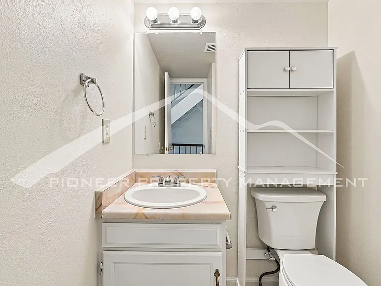 17681 E Loyola Dr #E — Photo 10