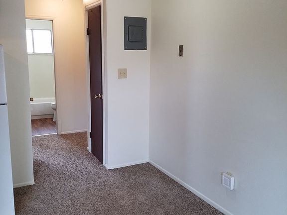 2nd image of 1944 Meadow Dr APT 11