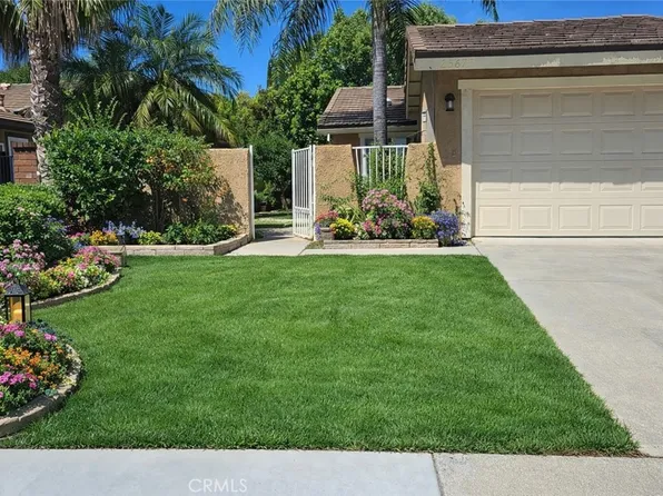 25657 Almendra Dr, Santa Clarita, CA 91355