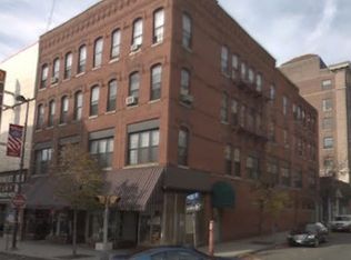 40 Suffolk St APT 2F, Holyoke, MA 01040