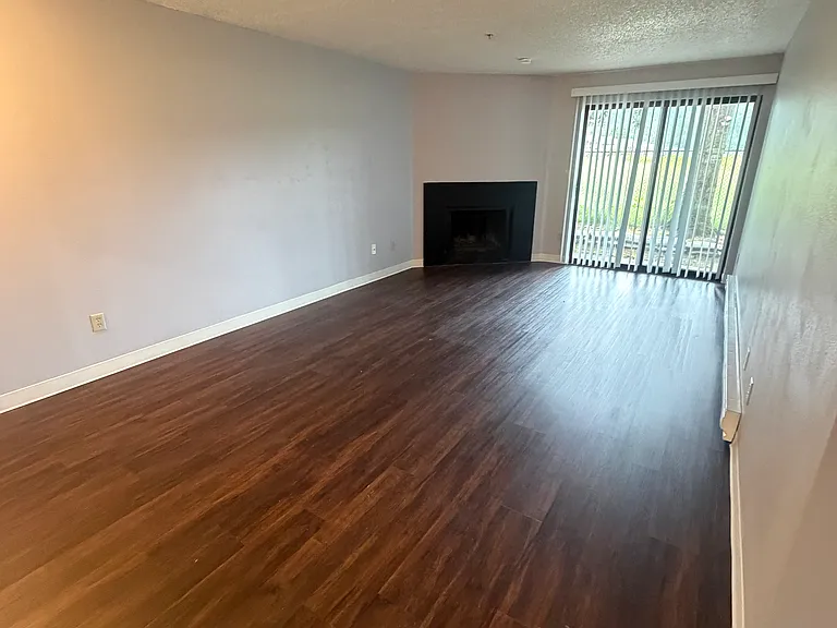 3440 I St NE #R103 — Photo 9